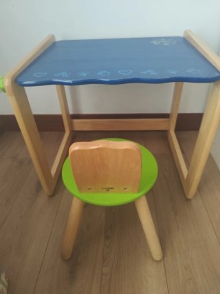 Conjunto de Mesa y Silla Infantil
