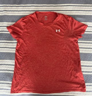 Camiseta Under Armour Roja