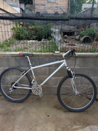 Bicicleta de Montaña Aluminio recién revisada