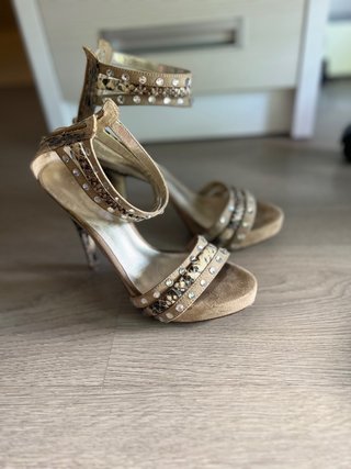 Sandalias Guess Tacón Alto Talla 36