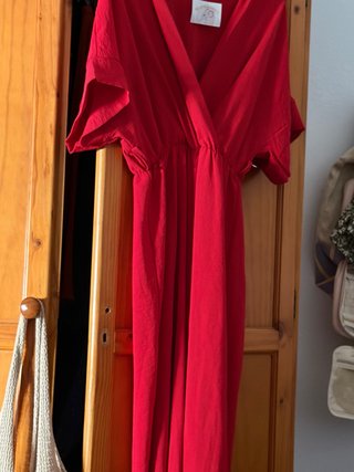 Mono rojo talla única sin estrenar