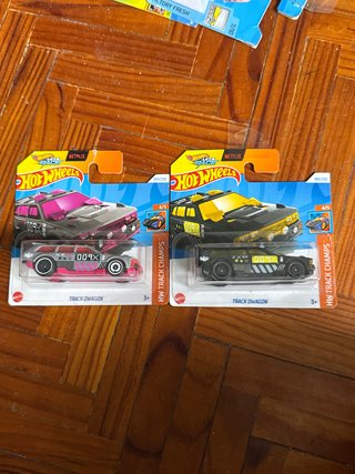 Hot Wheels Track Champs 2x Wagon Netflix
