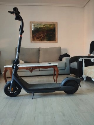 Patinete Eléctrico Negro