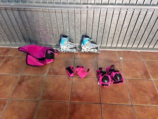 Patines en línea con set de protecciones