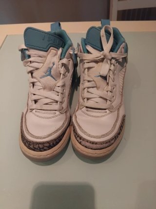 Zapatillas Jordan Air 1 Mid (Niño)