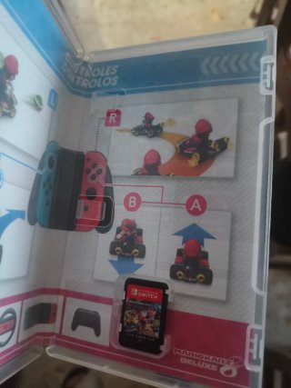 Mario Kart 8 Deluxe (Nintendo Switch)