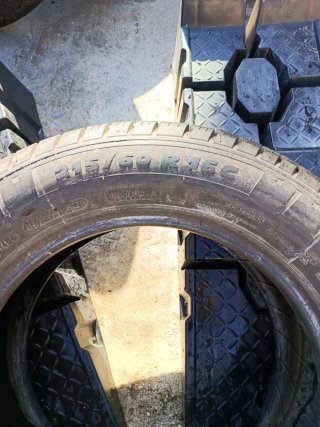 Neumático Michelin Agilis 51 215/60 R16