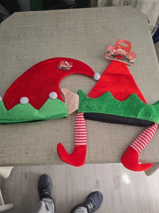 Set de 2 Gorros Navideños de Elfo 6€ la unidad
