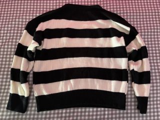Jersey de rayas blanco y negro
