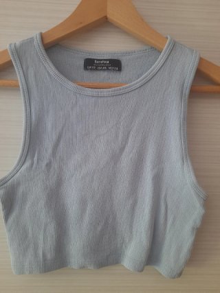 Top Bershka celeste talla XS