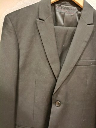 Traje de hombre gris