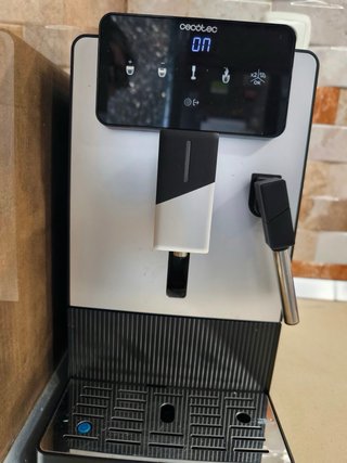 Cafetera Superautomática Cecotec Cremmaet