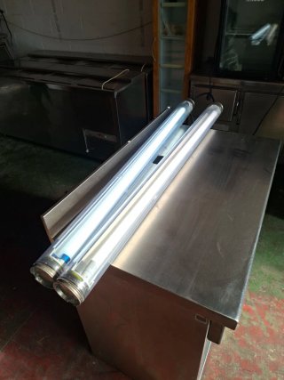 2 Lámparas para Campanas Industriales
