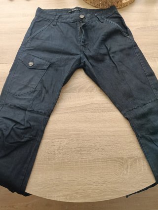 Pantalón vaquero Lefties