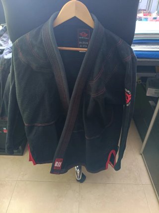 Kimono Brazilian Jiu Jitsu CUSTOM Figther Negro