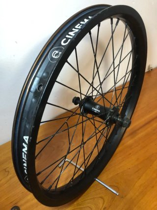 Buje Cinema FX y Aro Cinema Reynolds BMX