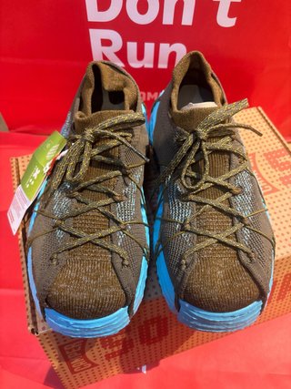 Sneakers Roku marron y azul de Camper
