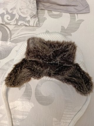 Gorro de invierno con orejeras