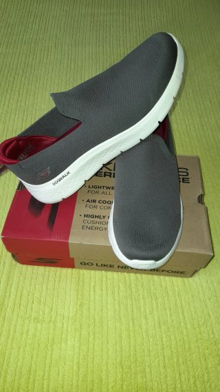 Zapatillas Skechers Go Walk Talla 45