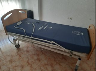 Cama geriátrica articulada 180x90.