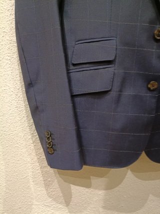 Traje de Hombre Azul con cuadros de líneas finas