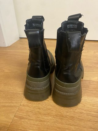 Botines Ulanka Gang negros plataforma
