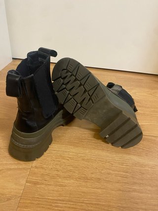 Botines Ulanka Gang negros plataforma