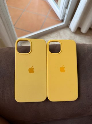 2 Fundas Amarillas para iPhone 13/14