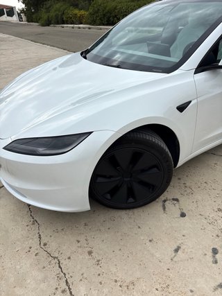Tesla Model 3 Highland 2023 solo 24.000km