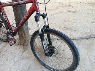 TREK 8000 ZR 9000 TALLA L y FRENOS DE DISCO