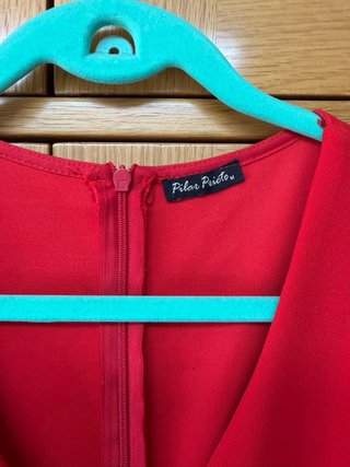 Mono Rojo Pilar Prieto Escote V