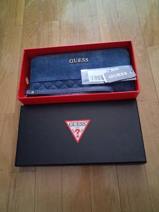 Billetera denim Guess sin estrenar