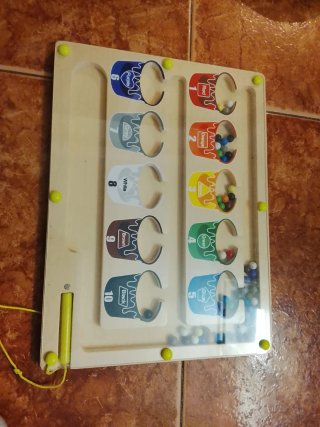 Juego de laberinto de bolas magnéticas