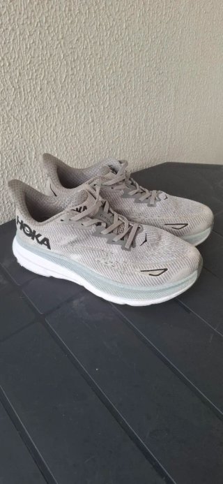 Tênis Hoka Clifton 9 Masculino Tam. 45.5