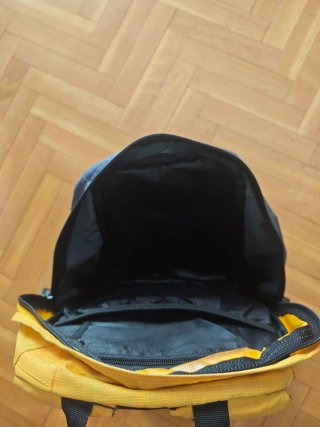 Mochila Boomerang Gris y Amarilla