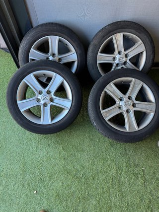 4 Llantas Mazda 6