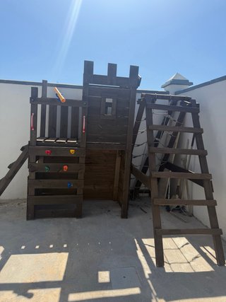 Parque infantil castillo madera