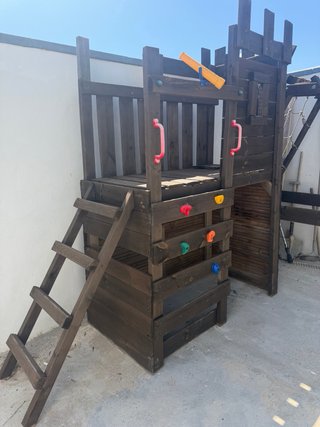 Parque infantil castillo madera