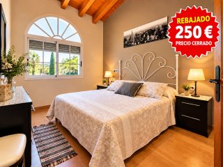 Cama Matrimonio 135cm con Mesitas