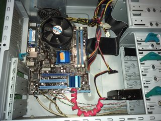 PC Desktop Asus Core 2 Duo 2.2GHz 2GB RAM