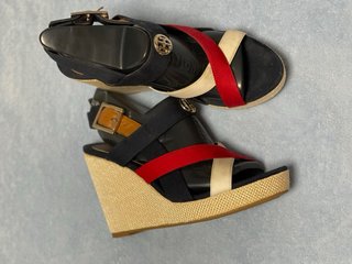 Sandalias Tommy Hilfiger Mujer Negras Rojas
