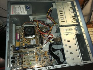 PC Desktop Asus P4B266 Pentium 4 1.8GHz 1GB RAM