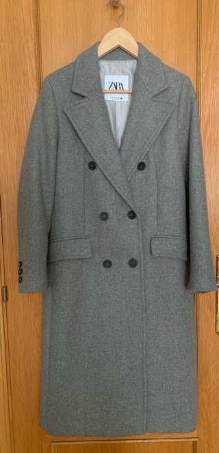 Abrigo largo Zara gris