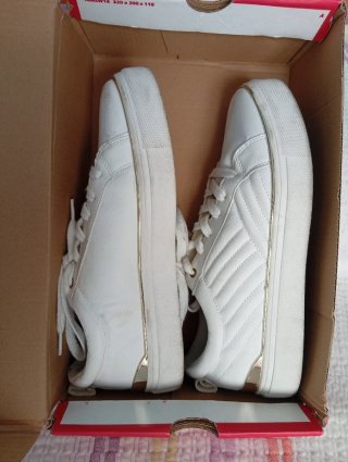 Zapatillas blancas Primark Talla 39