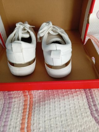 Zapatillas blancas Primark Talla 39