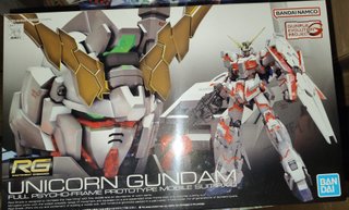 Maqueta RG 1/144 Unicorn Gundam (No 25)
