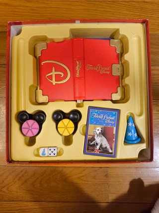 Trivial Pursuit Disney Juego de Mesa Familiar