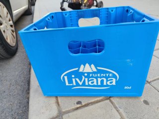 Caja de plástico azul Fuente Liviana 50cl