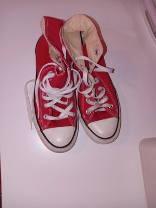 Zapatillas Converse Talla 39 Rojas sin plataforma