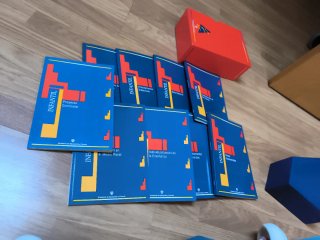 Caja roja educación infantil. Año 1993